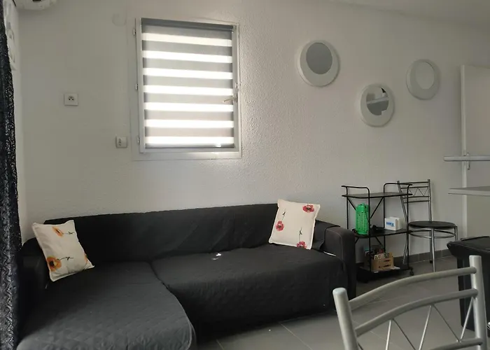 아파트 Petit Nid D *